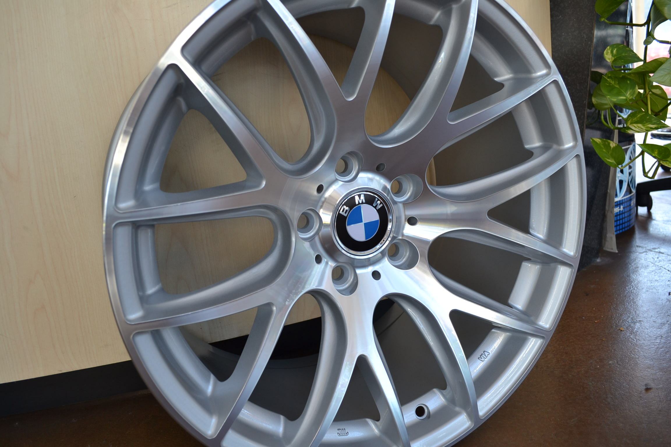 BMW WHEELS/RIM 325i 325xi 325ci E46 E90 M3 Hyper Silver / Machine Face - 18" - Image 5