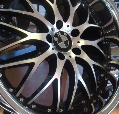 BMW WHEELS/RIM 328i 328xi 330i 330ci 330xi X3 Diamond Cut / Black Inner Spokes / Chrome Lip 19"