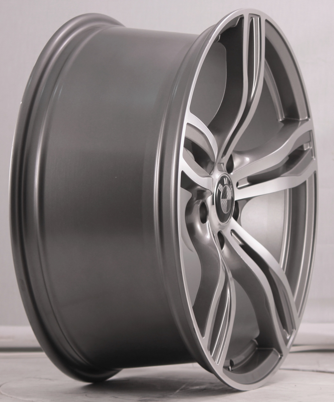 BMW WHEELS/RIM 525i 528i 530i 535i 545i 550i Gunmetal Machined Face 19" - Image 3