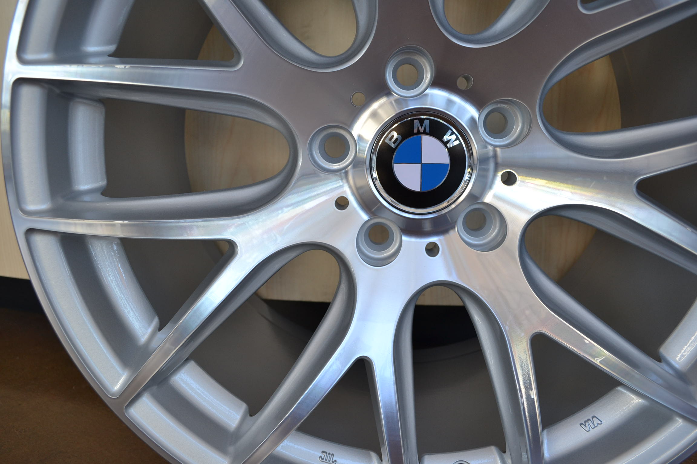 BMW WHEELS/RIM E60 E63 E64 645ci 650i M5 M6 Hyper Silver / Machine Face 19" - Image 7
