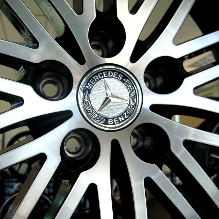MERCEDES WHEELS/RIM ML320 ML350 ML500 ML450 ML550 Diamond Cut / Black Inner Spokes / Chrome Lip 22"