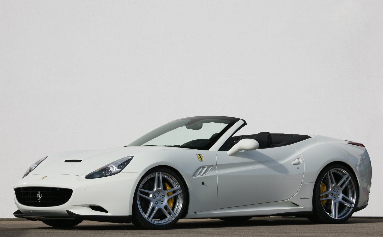 NOVITEC Complete Aerodynamic Kits for Ferrari California - Image 5