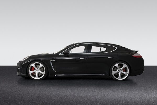TECHART Side Skirt  For The Porsche Panamera