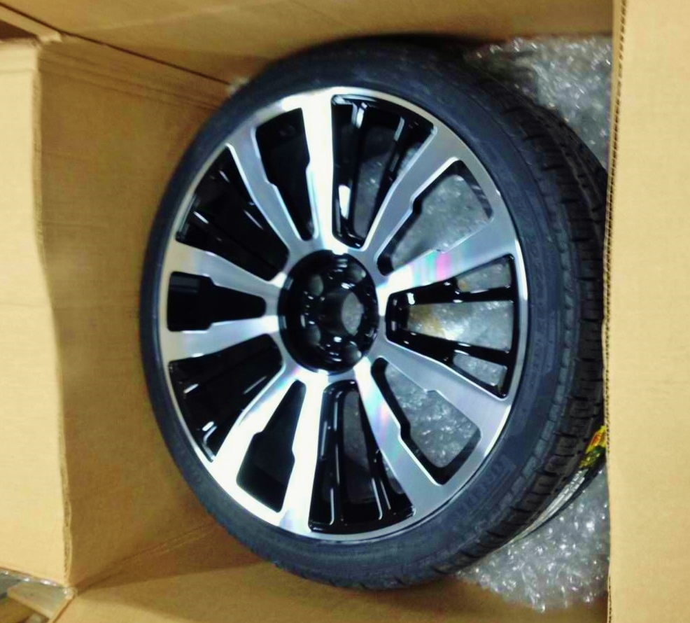 Novitec SPOFEC SP1 Black with Machined Surface Wheels with Tires for Rolls Royce Ghost - Image 7