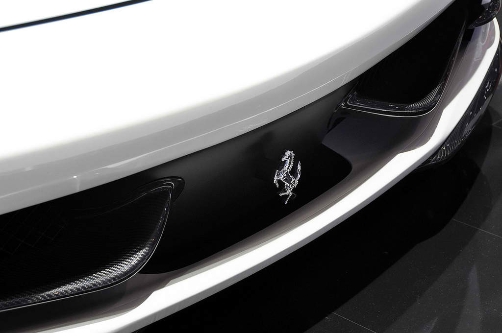 Novitec Ferrari 458 Italia Front Lip Spoiler - Image 3