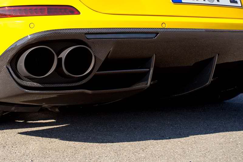 Novitec Ferrari California T Carbon Rear Diffuser Fins