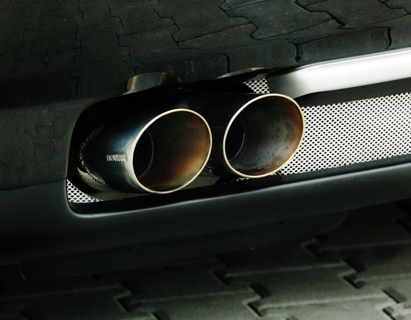 Novitec Ferrari 612 Scaglietti Power-Optimized Exhaust System
