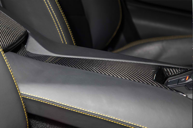 NOVITEC Lamborghini Aventador Carbon Armrest for Center Console