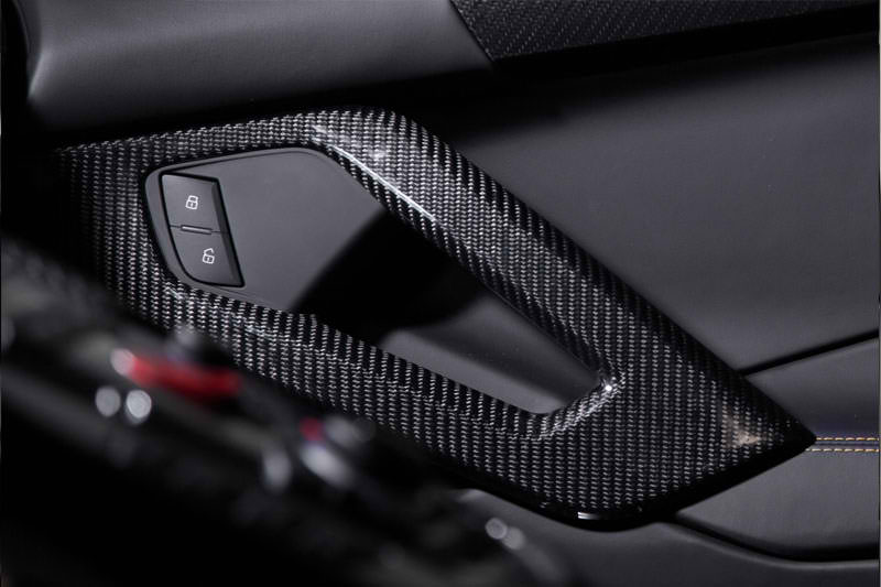 NOVITEC Lamborghini Aventador Carbon Door Handle