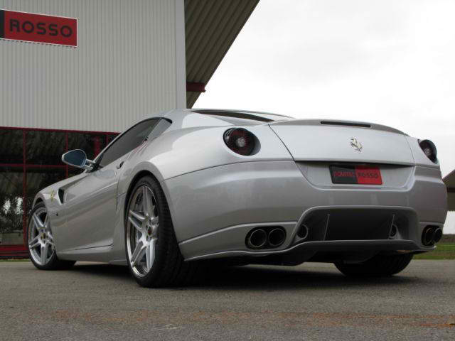 Novitec Rosso Tuning for Ferrari 599 GTB in Carbon - Image 10