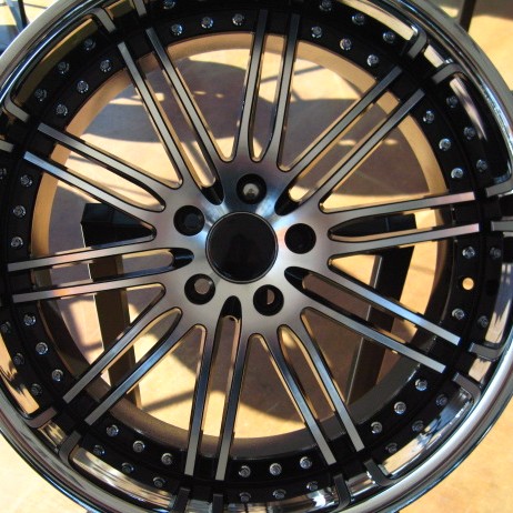 MERCEDES WHEELS/RIM C230 C240 C280 C300 C320 C350  Diamond Cut / Black Inner Spokes / Chrome Lipk 19"