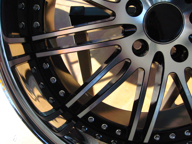 MERCEDES WHEELS/RIM C230 C240 C280 C300 C320 C350 Diamond Cut / Black Inner Spokes / Chrome Lipk 19" - Image 3