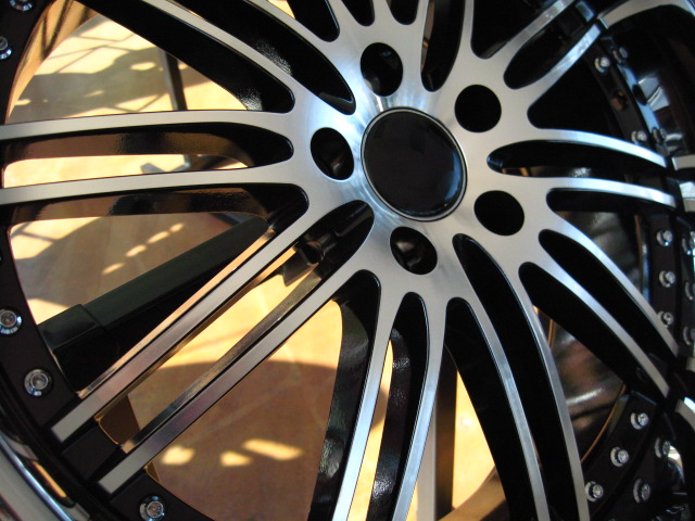 MERCEDES WHEELS/RIM C230 C240 C280 C300 C320 C350 Diamond Cut / Black Inner Spokes / Chrome Lipk 19" - Image 11