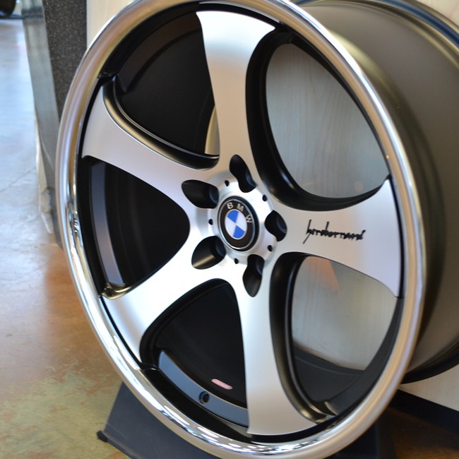 BMW WHEELS/RIM E85 E89 Z4 Z8 335i 335d 335xi Machine Face / Black Inner Spokes / Chrome Lip 20"