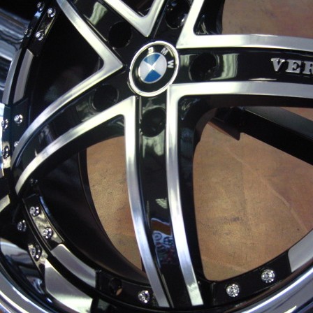 BMW WHEELS/RIM 328i 328xi 330i 330ci 330xi X3 Diamond Cut / Black Inner Spokes / Chrome Lip 20"
