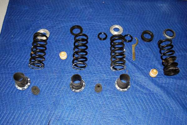 Ferrari 458 Coupe/Italia OEM Suspension