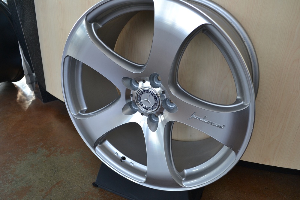 MERCEDES WHEELS/RIM C230 C240 C280 C300 C320 C350 Silver Diamond Cut 19" - Image 4