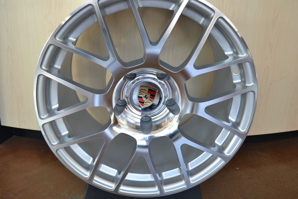 PORSCHE WHEELS/RIM 911 CARRERA TARGA 4S C4S TURBO S CABRIOLET 996/997 Hyper Silver w/ Mirror Cut Face - 20" - Image 3
