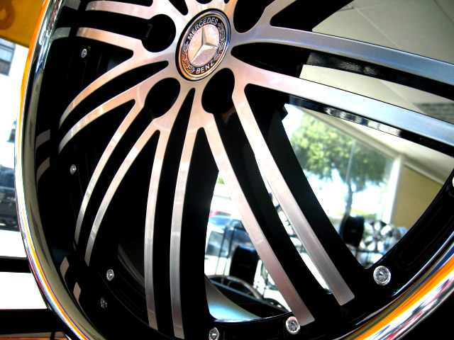 MERCEDES WHEELS/RIM CL500 S430 S500 S550 S600 Diamond Cut / Black Inner Spokes / Chrome Lip 20" - Image 3