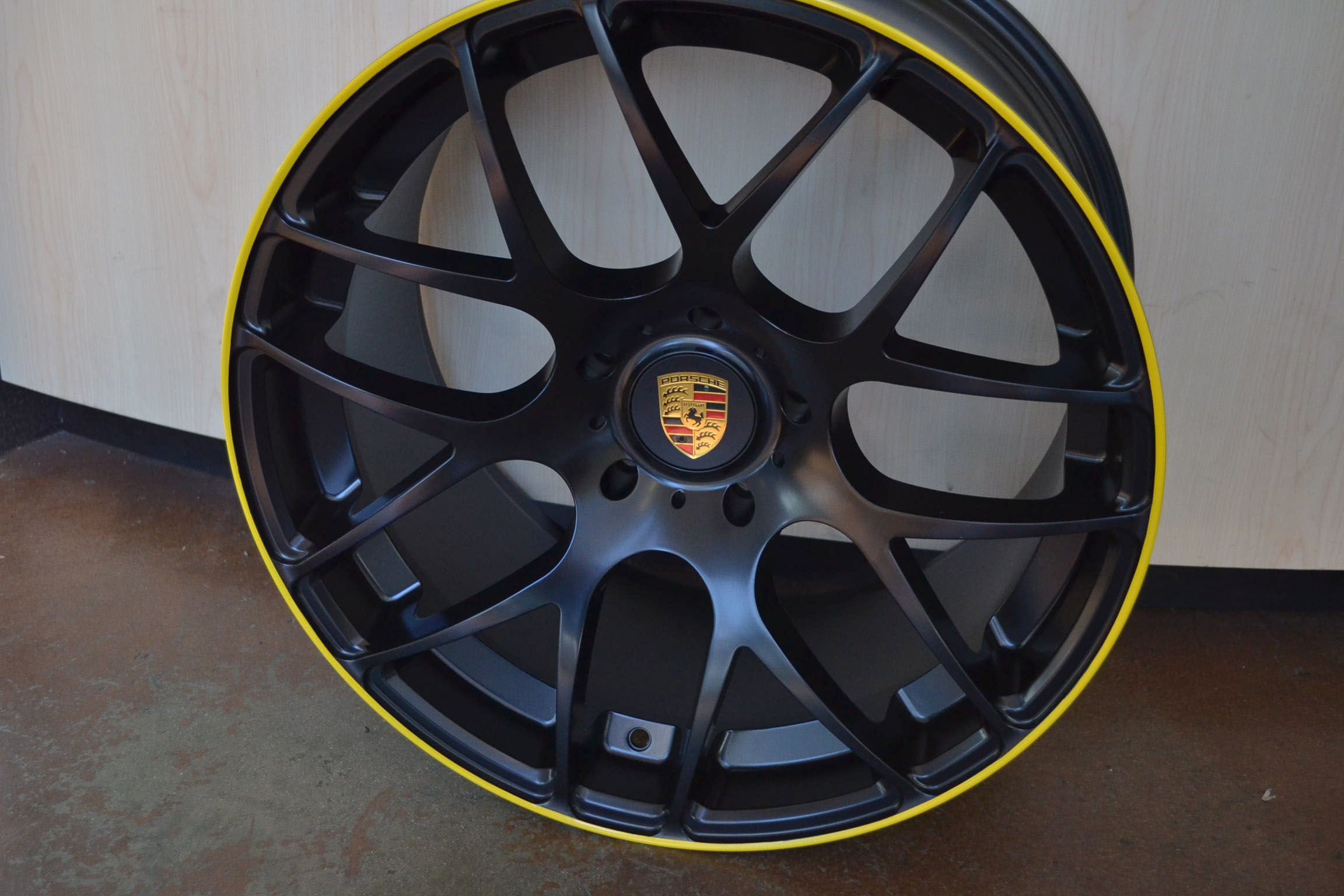 PORSCHE WHEELS/RIM 911 CARRERA S CABRIOLET C2 C2S C4 TARGA 4 996/997 Matte Black / Yellow pin stripe -19" - Image 4