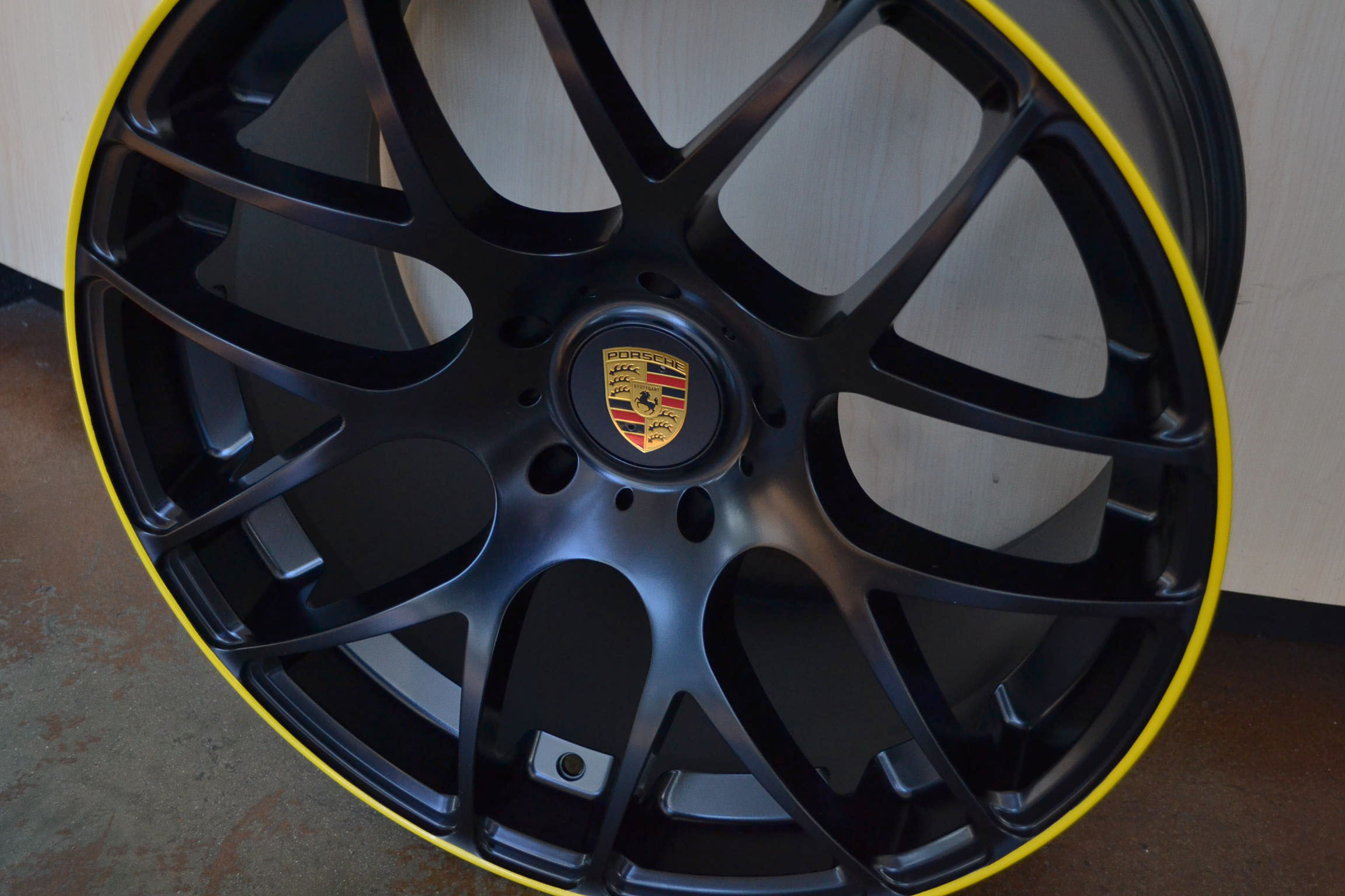 PORSCHE WHEELS/RIM 911 CARRERA S CABRIOLET C2 C2S C4 TARGA 4 996/997 Matte Black / Yellow pin stripe -19" - Image 3