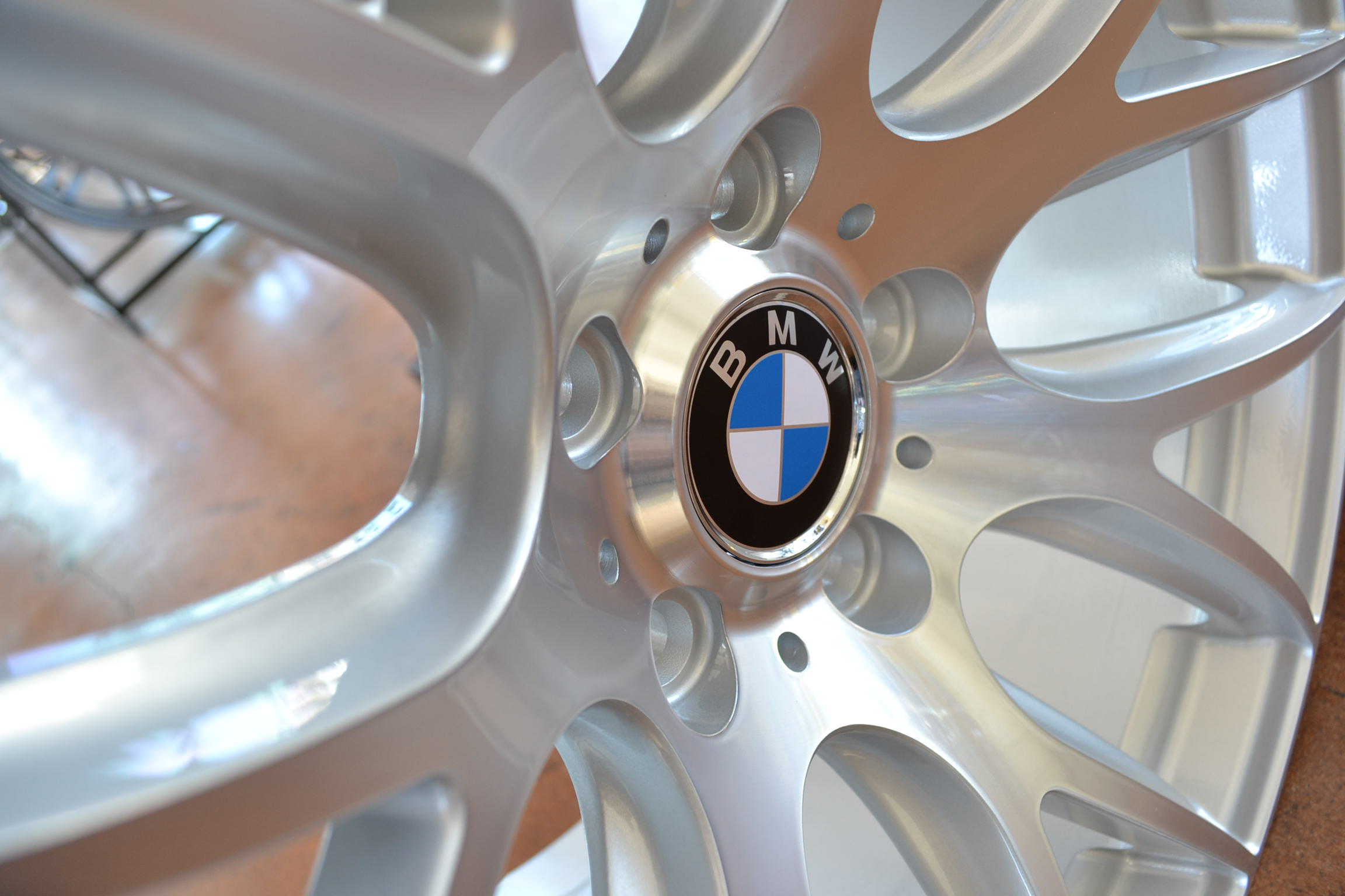 BMW WHEELS/RIM E85 E89 Z4 Z8 335i 335d 335xi Hyper Silver / Machine Face 18" - Image 2