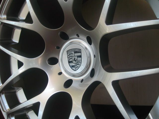 PORSCHE WHEELS/RIM PANAMERA 4S TURBO CAYENNE S Hyper Silver 22" - Image 4