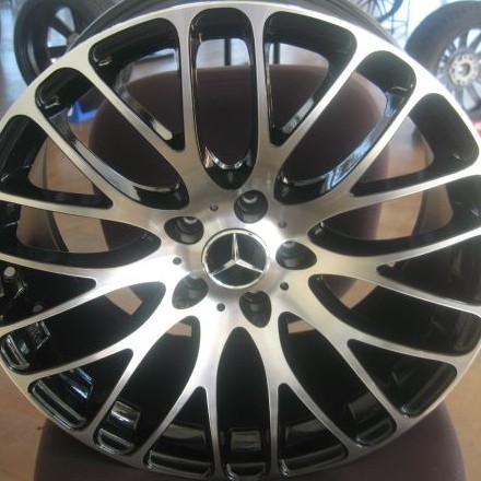 MERCEDES WHEELS/RIM C230 C240 C280 C300 C320 C350 Black Diamond Cut 19"