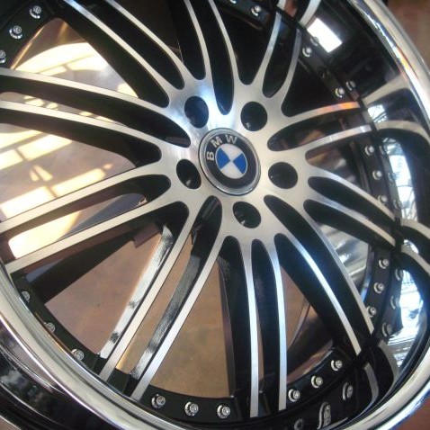 BMW WHEELS/RIM 750i 750Li 760i 760Li X5 X6 M Diamond Cut / Black Inner Spokes / Chrome Lip 19"