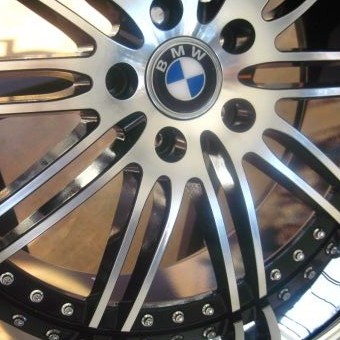 BMW WHEELS/RIM 740i 740Li 745i 745Li E65 E66 Diamond Cut / Black Inner Spokes / Chrome Lip 20"