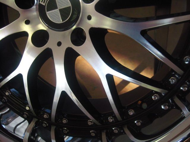 BMW WHEELS/RIM E60 E63 E64 645ci 650i M5 M6 Diamond Cut / Black Inner Spokes / Chrome Lip 20" - Image 4