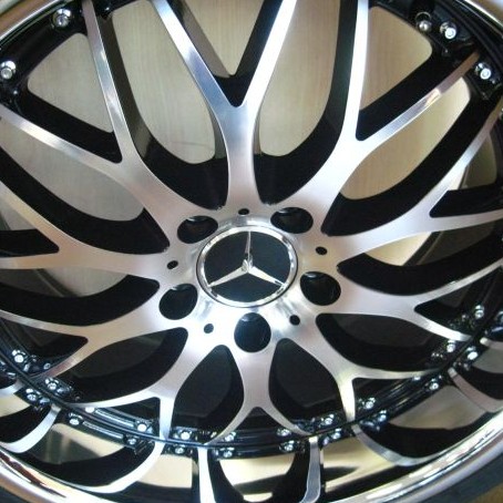 MERCEDES WHEELS/RIM E E55 E320 E350 E550 Diamond Cut / Black Inner Spokes / Chrome Lip 19"