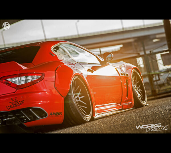 Liberty Walk/LB Performance Maserati Granturismo Wide Body Kit [CFRP]