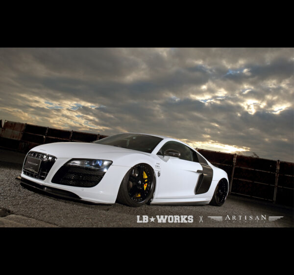 Liberty Walk/LB Performance Audi R8 V8 WORKS Wide Body Kit [CFRP]