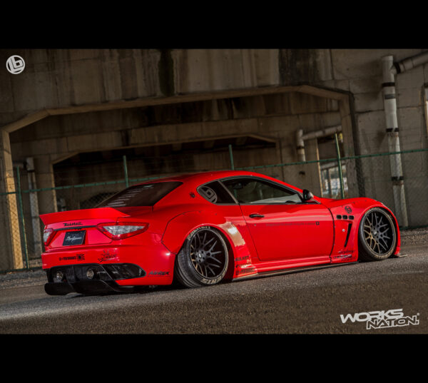 Liberty Walk/LB Performance Maserati Granturismo Wide Body Kit [FRP]