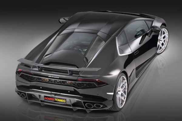 Novitec Torado Huracan Rear Diffuser with Camera [Visible Carbon]