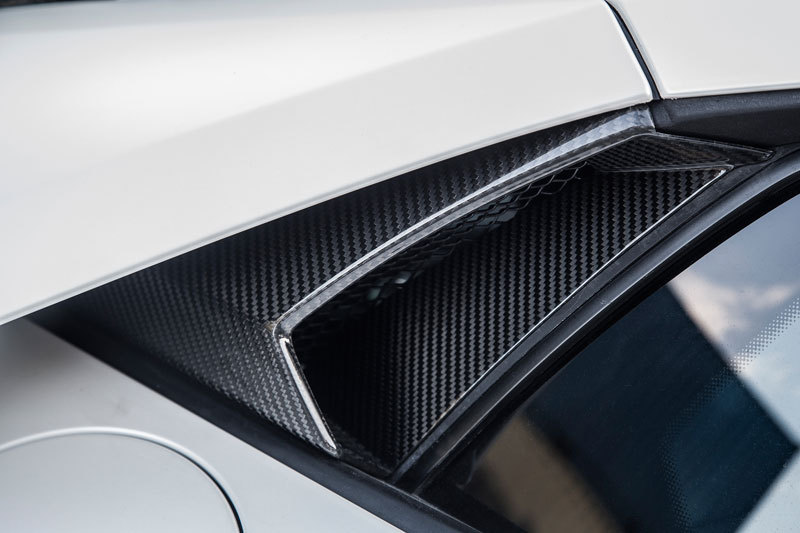 Novitec Torado Huracan Side Window Air-Intakes Visible Carbon