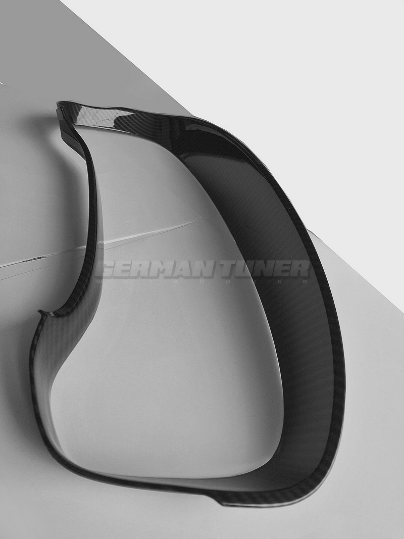 DMC Carbon Center Gauge Cover for BMW 5 Series G30 - Image 2