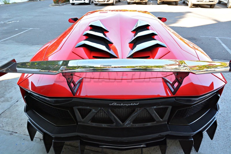 DMC Carbon Fiber Engine Hood & Air Scoop Bonnet for Lamborghini Aventador LP700, LP720, LP740 & LP750 - Image 2