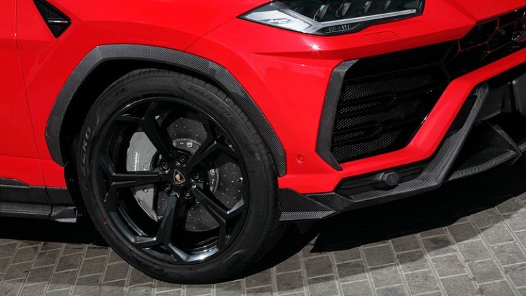 DMC Carbon Fiber Fender Extensions for Lamborghini URUS