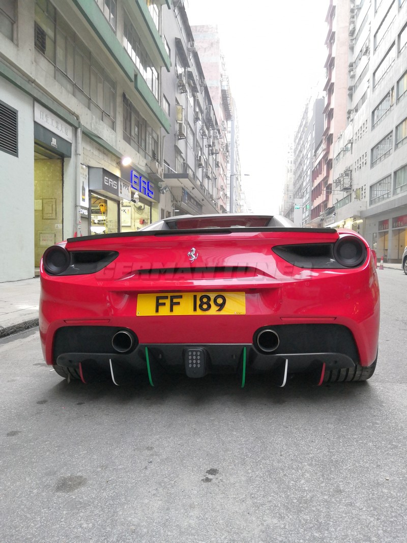 DMC Ferrari 488 Rear Diffuser Carbon Fiber - Image 3