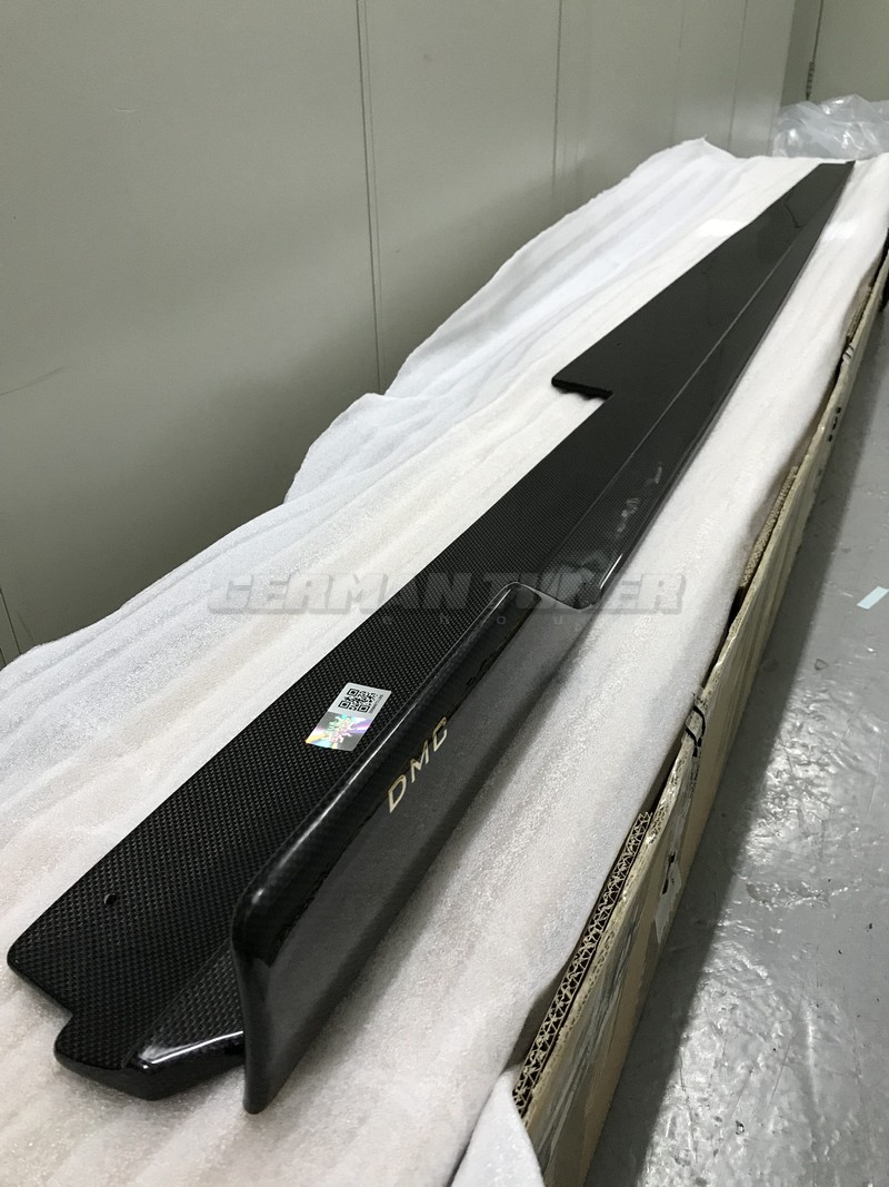 DMC Carbon Fiber Side Skirts for Ferrari 488 - Image 4