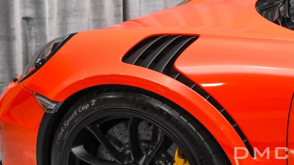 DMC Carbon Fiber Vented Front Fenders (GT3 RS Style) for Porsche 991 Carrera/Targa