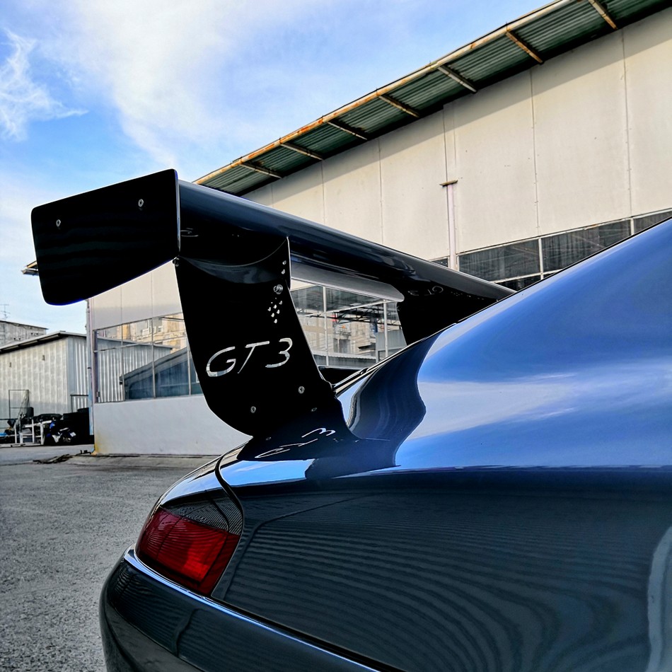 DMC Carbon Fiber Wing Spoiler “RSR” fits the OEM Porsche 996 Coupe & Cabriolet - Image 2