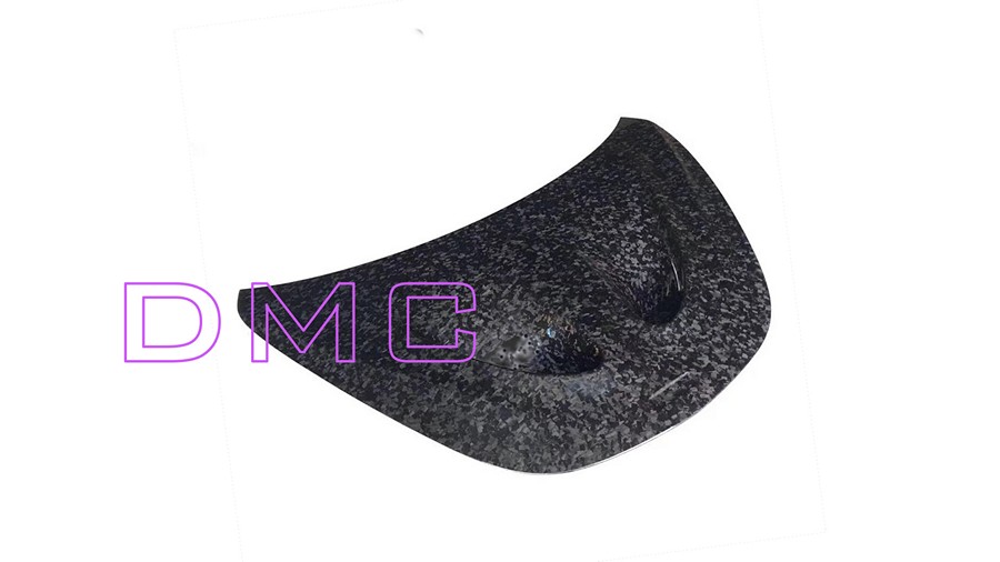 DMC Forged Carbon Fiber Engine Hood Bonnet for McLaren 600LT - Image 3