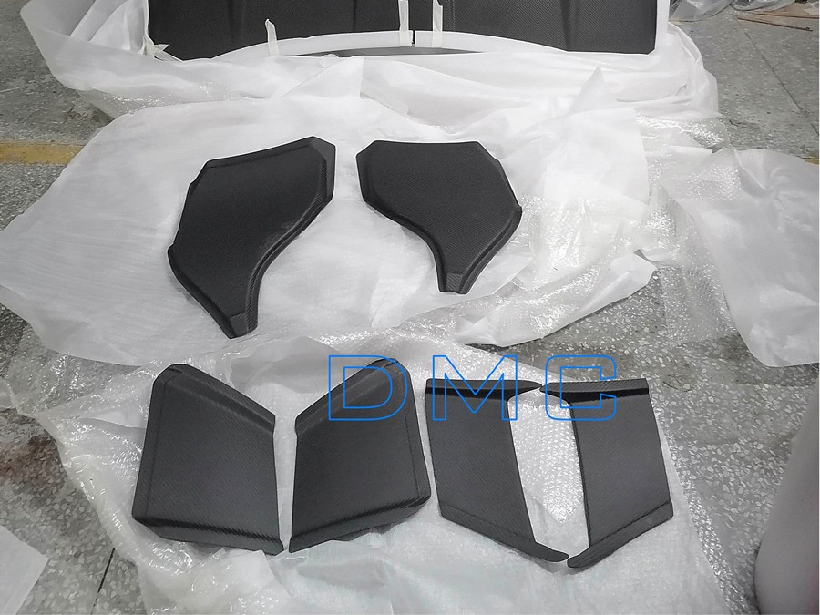 DMC Lamborghini URUS Forged Carbon Fiber Front Hood Bonnet OEM Replacment - Image 6