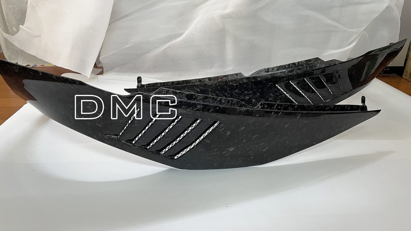 Lamborghini Huracan EVO Forged Carbon Fiber Front Fenders Vents fit the OEM EVO Coupe & Spyder, 4WD and RWD - Image 2