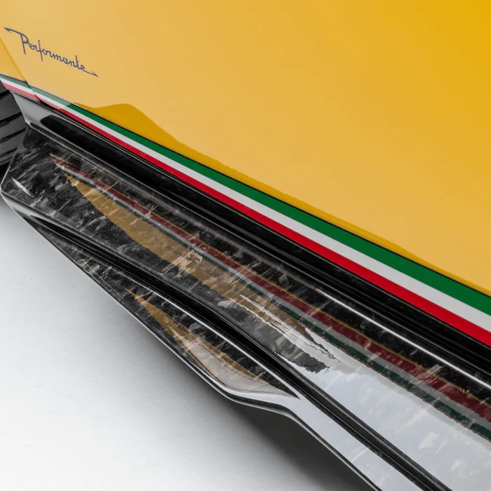 Vorsteiner Lamborghini Huracan Performante Vicenza Edizione Aero Front Spoiler (Carbon Matrix) - Image 7