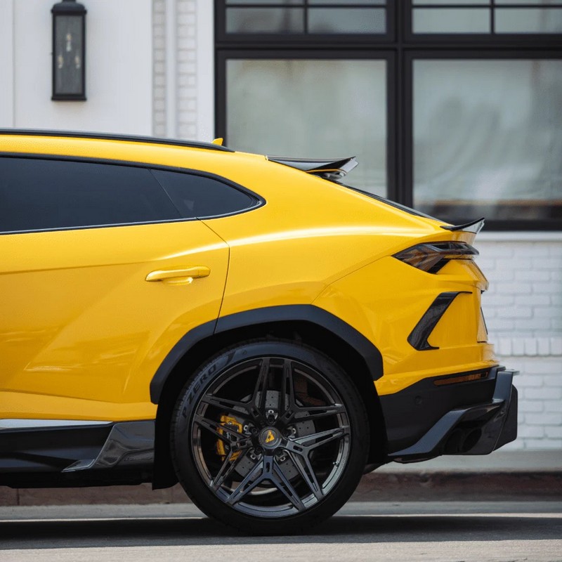 Vorsteiner Aero Roof Spoiler for Lamborghini URUS Rampante Edizione - Image 8