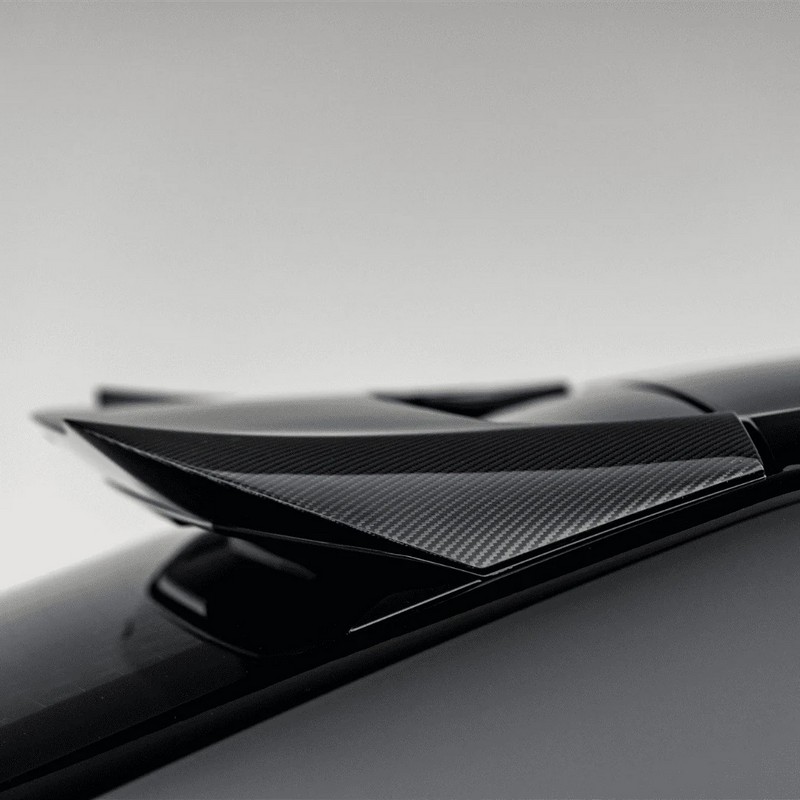 Vorsteiner Aero Roof Spoiler for Lamborghini URUS Rampante Edizione - Image 5